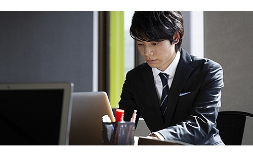 仕事のパフォーマンスや集中力を上げるには？外科医406人に聞いた“コツ”